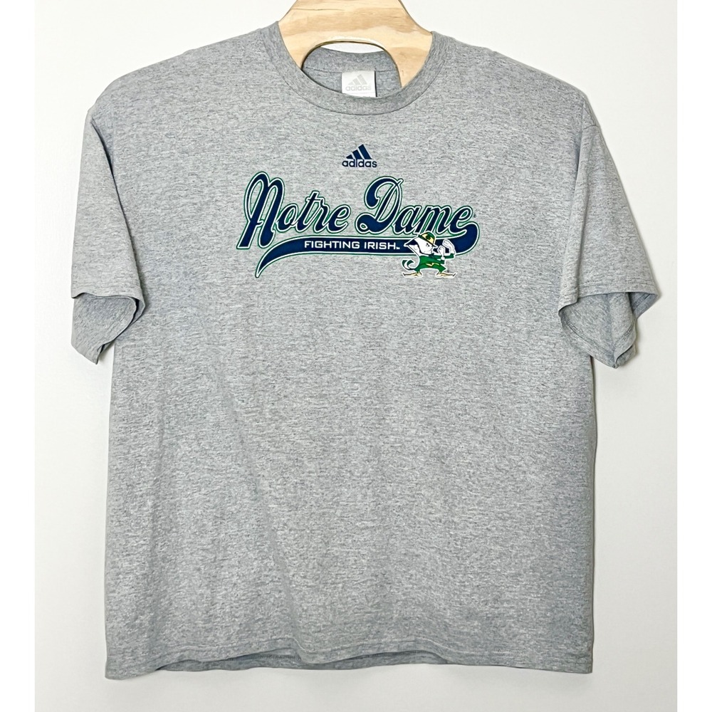 Adidas Notre Dame Fighting Irish T-Shirt Mens 2XL Gray Leprechaun Graphic Tee